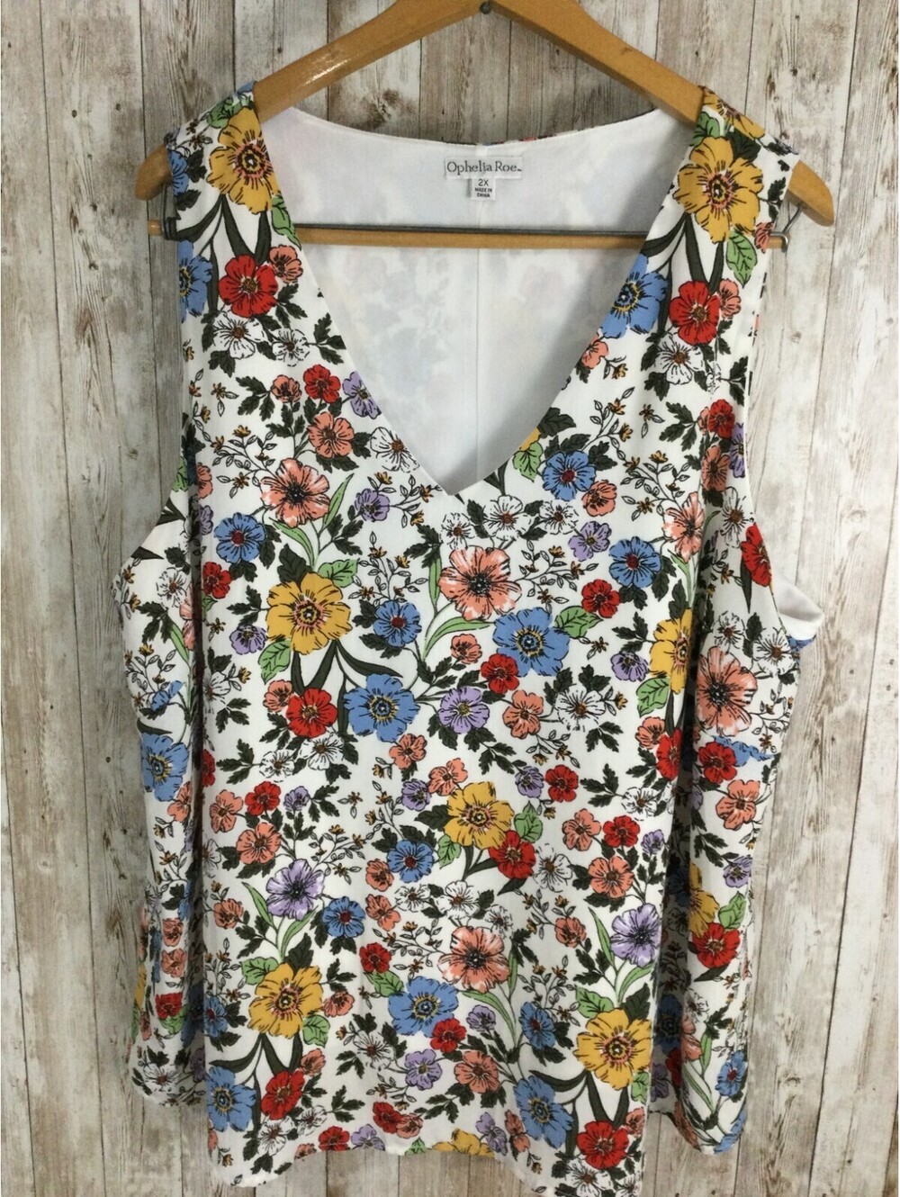 Ophelia Roe Sleeveless Floral Lined V-Neck Top 2XL Colorful